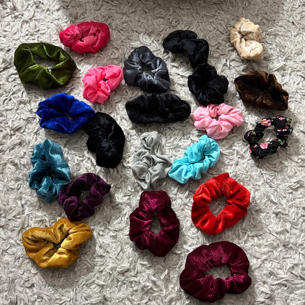 Colorful Scrunchie Set (21)